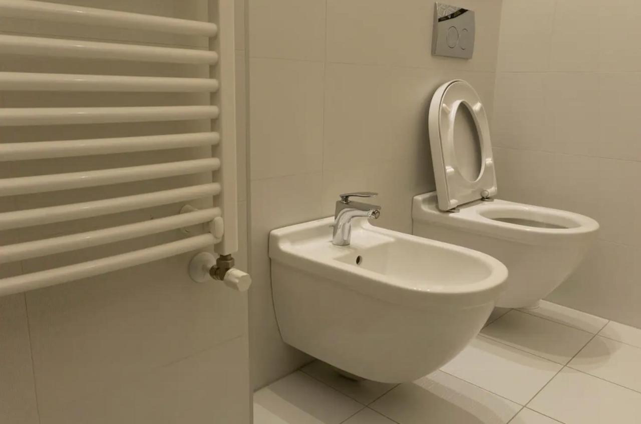 Premium Apartment By Hi5 - Lendvay Palace Budapest Exteriör bild
